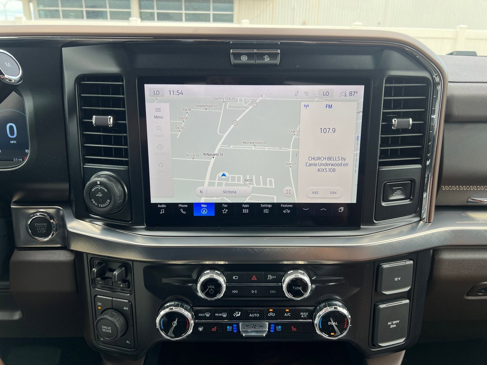 New 2026 Ford F250 4x4 Crew Cab Super Duty image 37