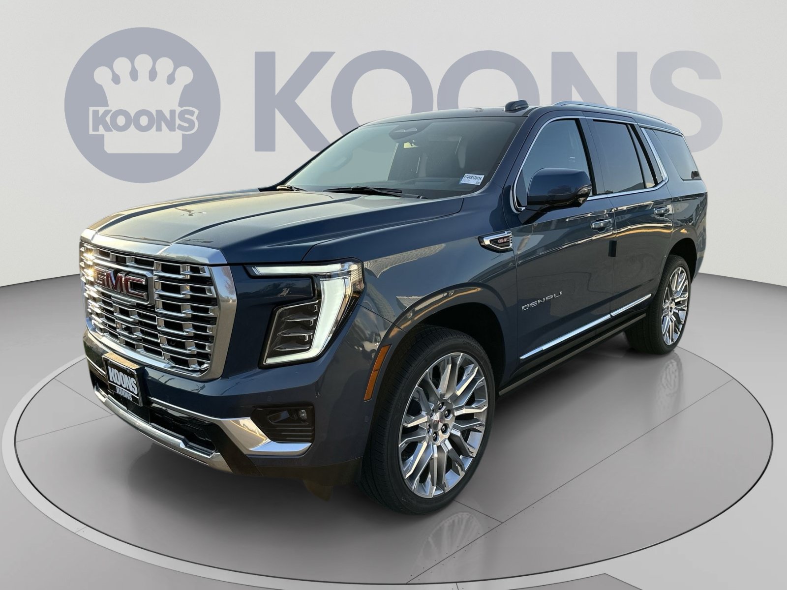 New 2027 GMC Yukon Denali w/ Sun & Power Step Package