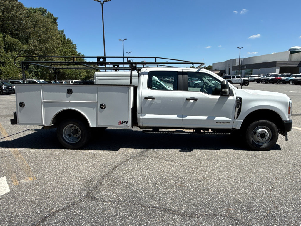 Used 2024 Ford F350 XL AWD/4WD image 8