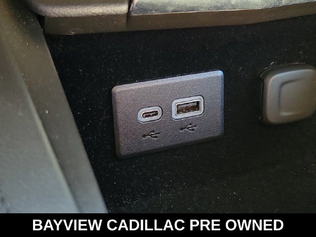 Certified 2023 Cadillac XT4 Premium Luxury FWD image 29
