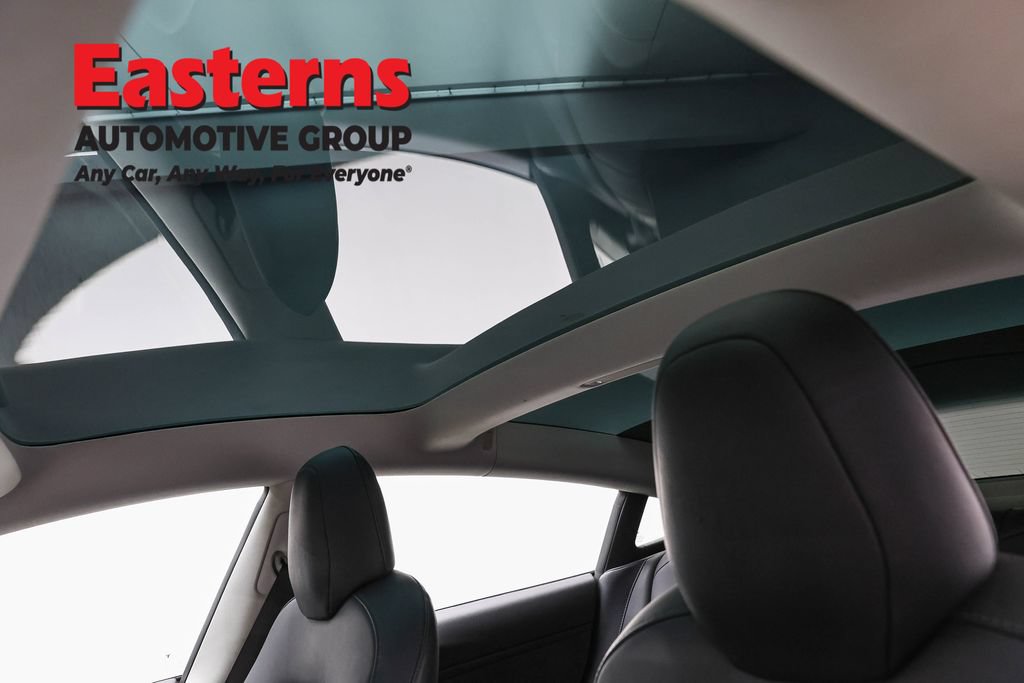 Used 2018 Tesla Model 3 Mid Range RWD image 28