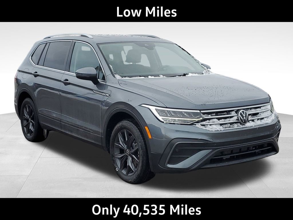 Used 2023 Volkswagen Tiguan SE image 2