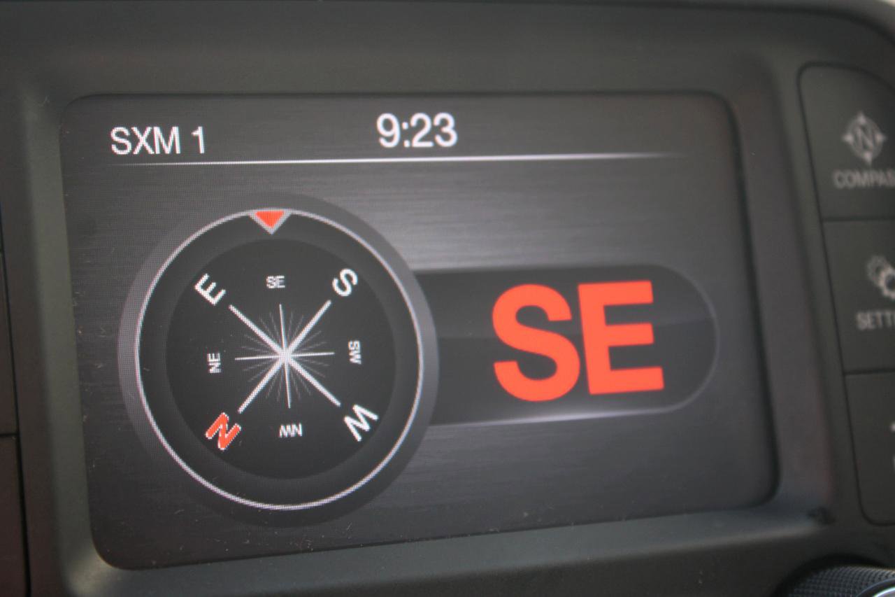 Used 2021 RAM 1500 Classic SLT RWD image 36