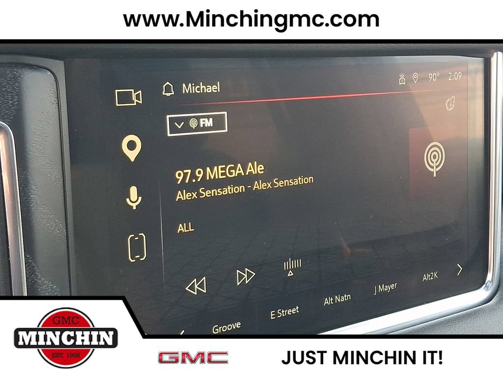 Used 2023 GMC Yukon Denali AWD/4WD image 19