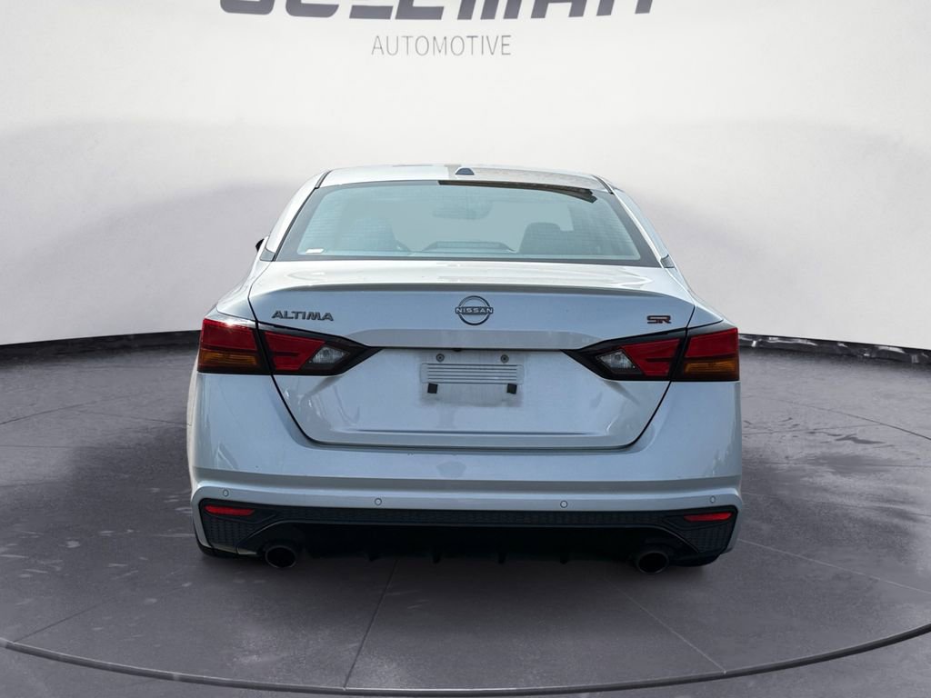 Used 2024 Nissan Altima 2.5 SR image 4