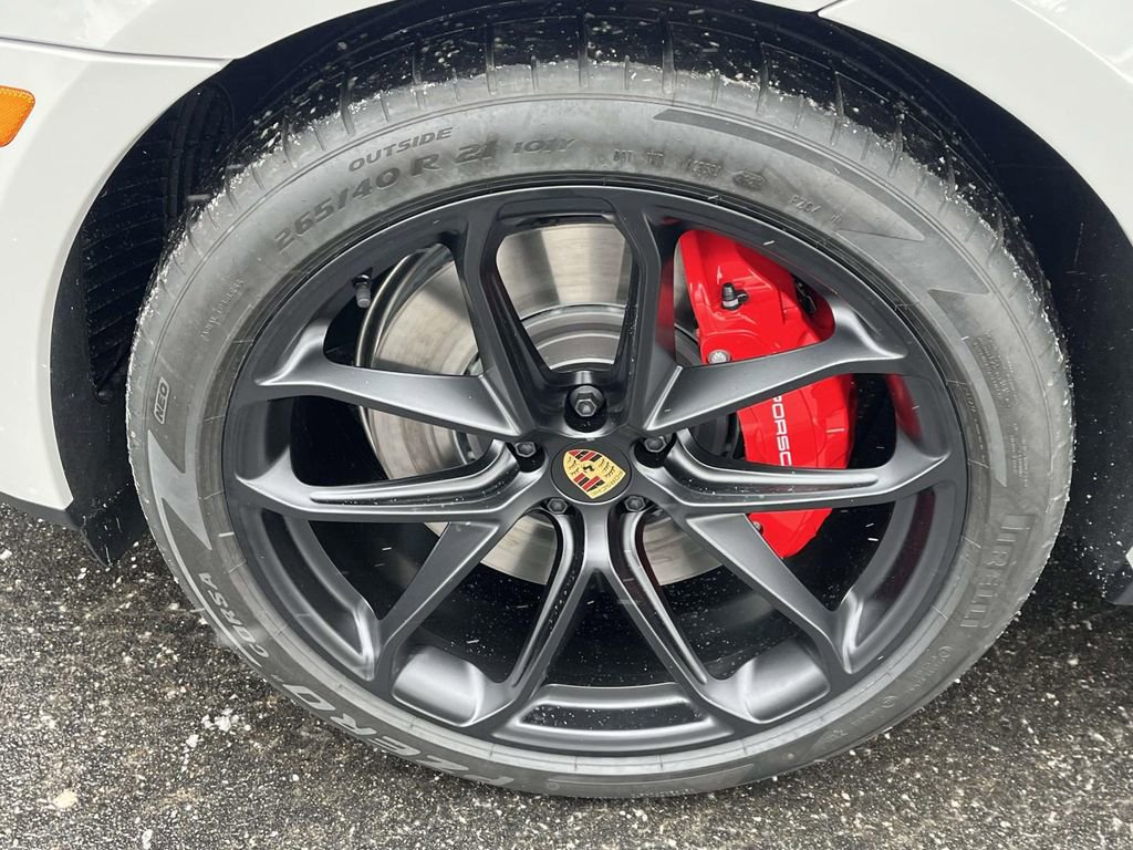 New 2026 Porsche Macan GTS image 12