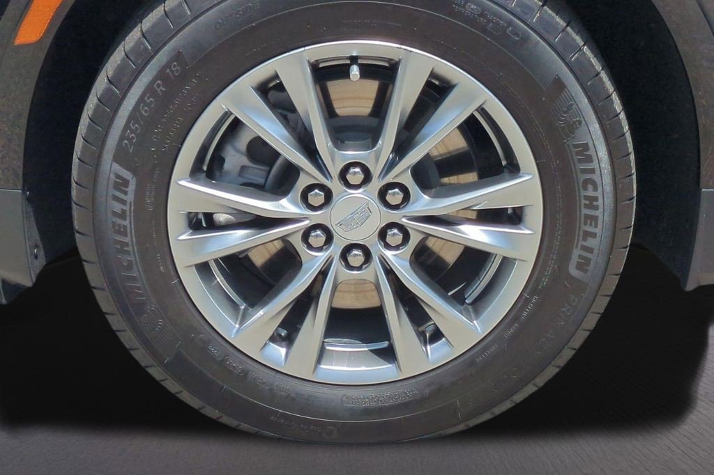 Certified 2023 Cadillac XT5 Premium Luxury FWD image 20