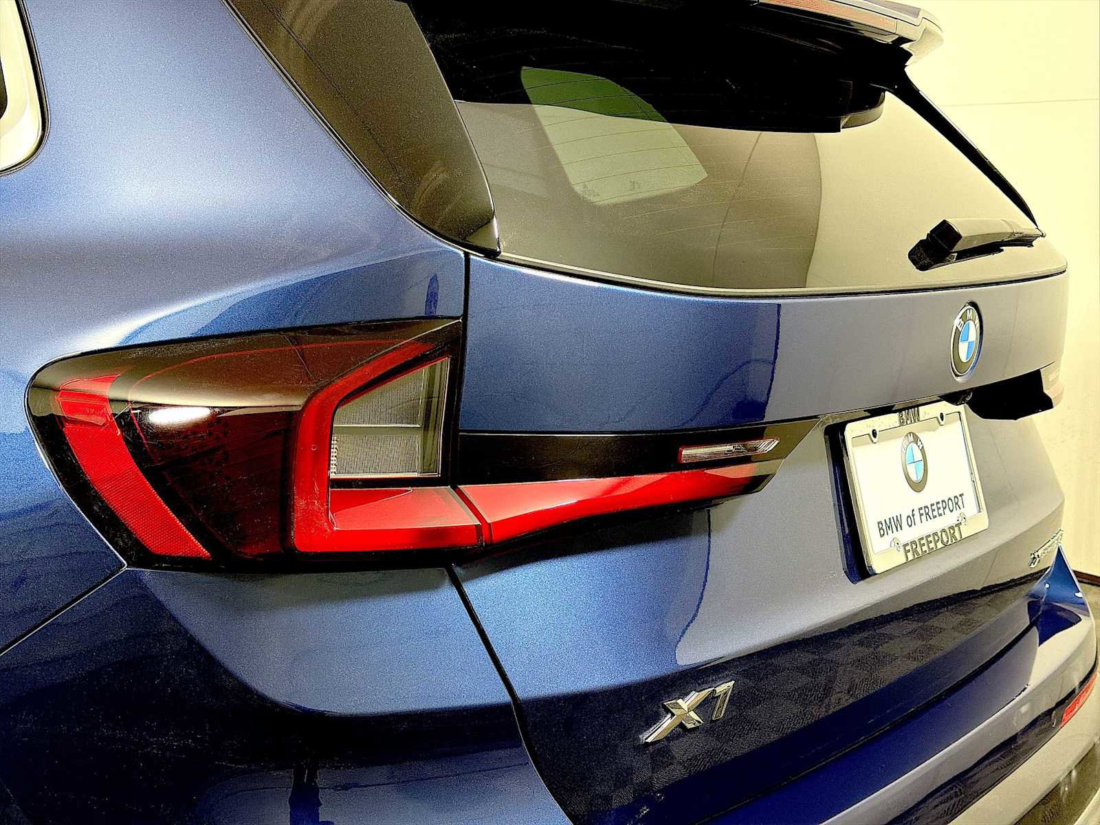 Used 2025 BMW X1 xDrive28i w/ Convenience Package image 28