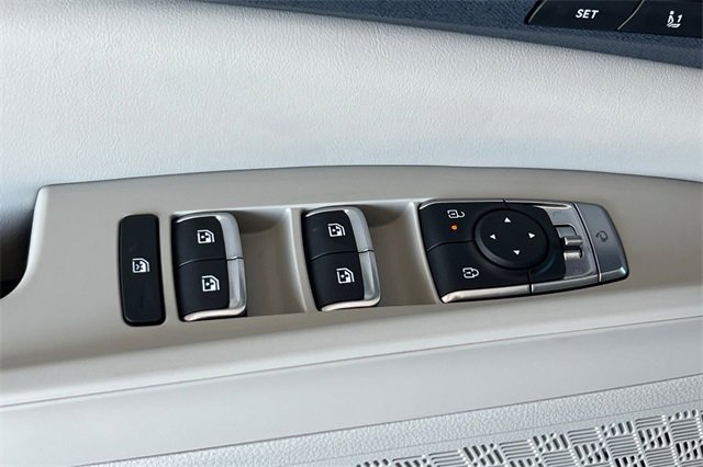 New 2026 Kia Carnival EX image 13