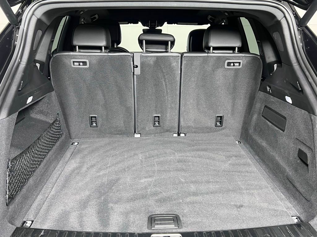 Certified 2023 Porsche Cayenne S AWD/4WD image 16