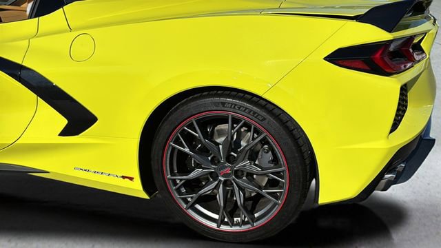 Used 2023 Chevrolet Corvette Stingray Premium Conv w/ Z51 Performance Package image 31