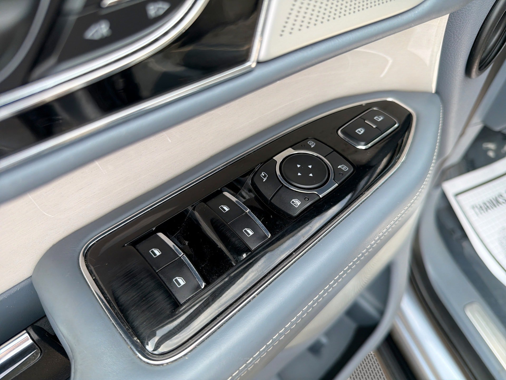 Used 2020 Lincoln Navigator L Black Label AWD/4WD image 15