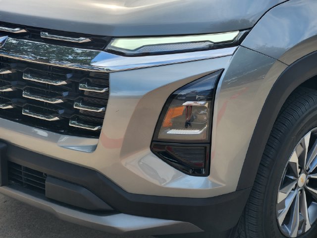 Used 2026 Chevrolet Equinox LT FWD image 15