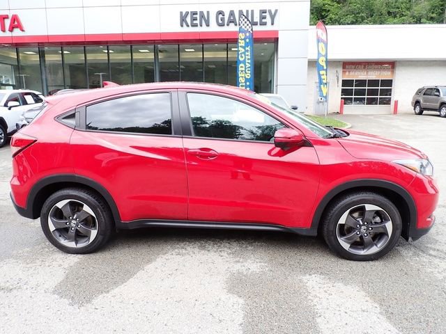 Used 2018 Honda HR-V EX image 2