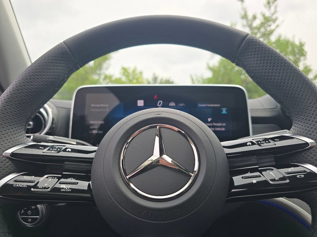 New 2026 Mercedes-Benz C 300 4MATIC Sedan image 29