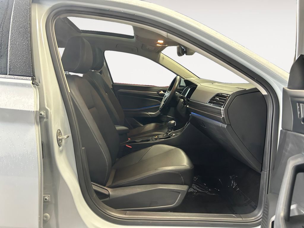 Used 2019 Volkswagen Jetta SEL image 10