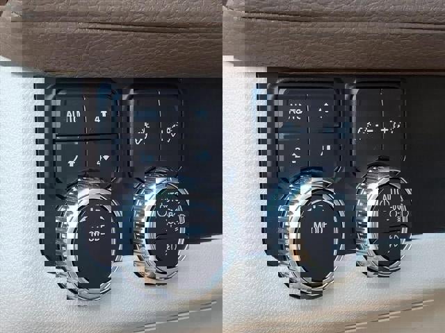 Certified 2022 GMC Yukon Denali image 16