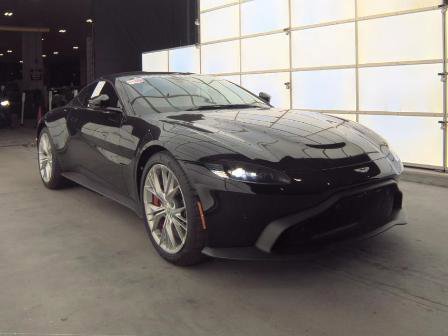 Used 2021 Aston Martin V8 Vantage Coupe RWD image 1