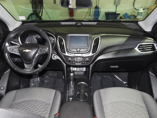 Used 2018 Chevrolet Equinox LT image 24