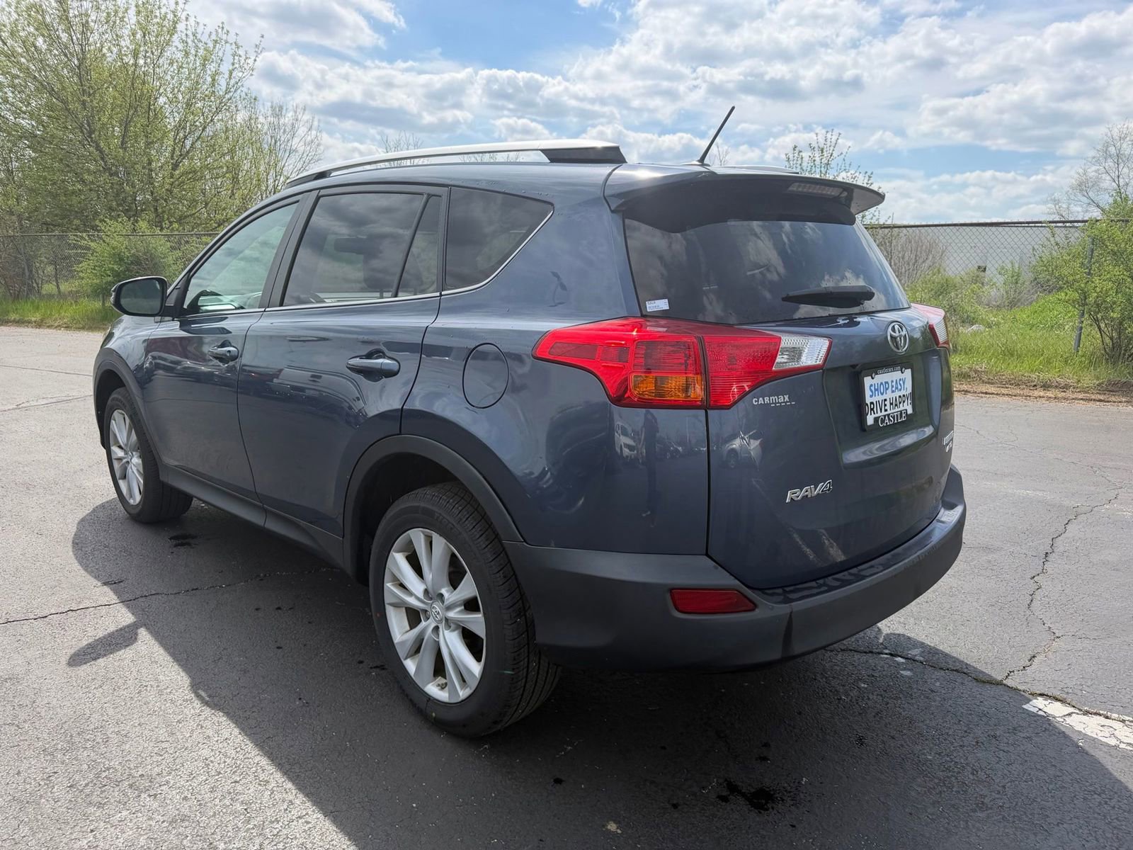 Used 2013 Toyota RAV4 Limited AWD/4WD image 9
