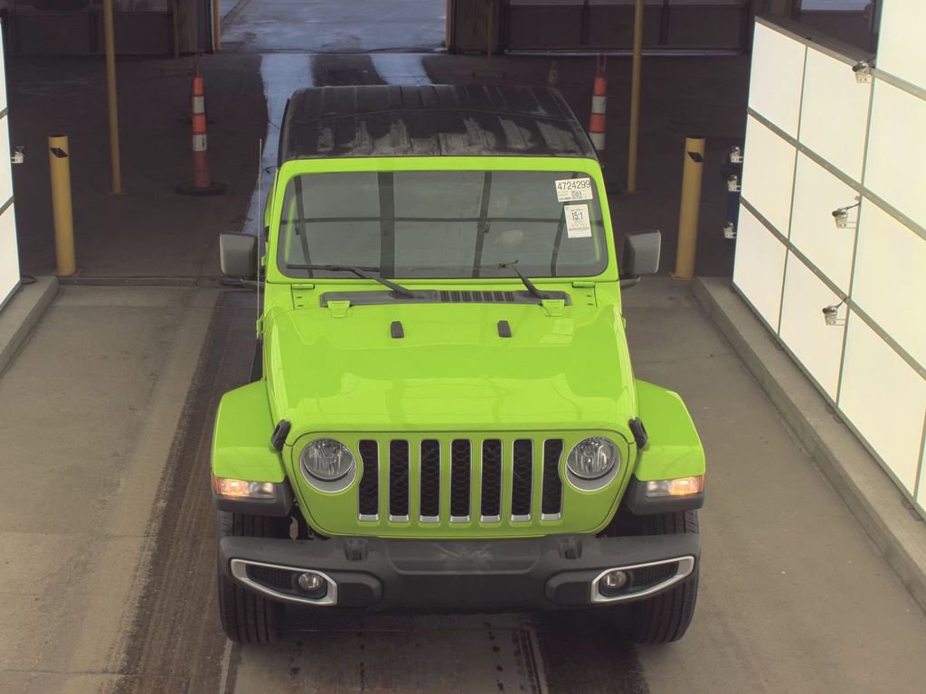 Used 2021 Jeep Gladiator Overland w/ Popular Equipment Package image 2