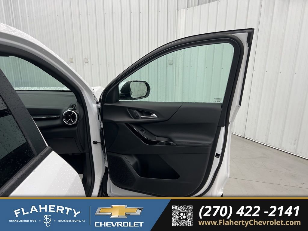 New 2026 Chevrolet Equinox LT image 14