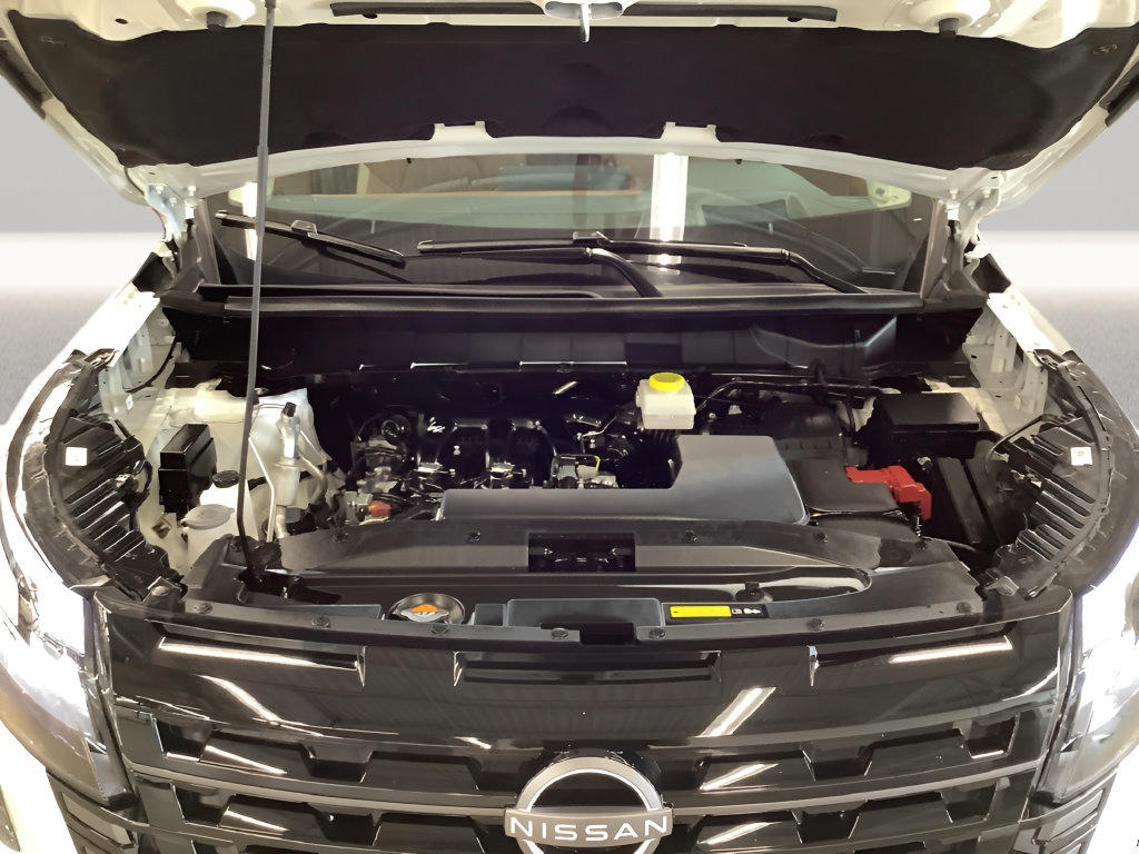 Used 2026 Nissan Pathfinder Platinum AWD/4WD image 25