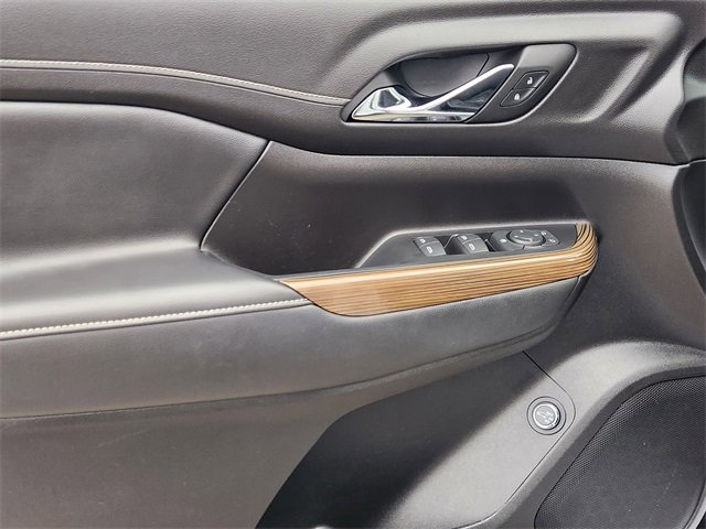 Used 2023 GMC Acadia SLE w/ Driver Convenience Package image 22