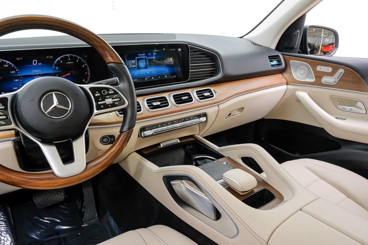 Used 2021 Mercedes-Benz GLE 350 w/ AMG Line Exterior image 22