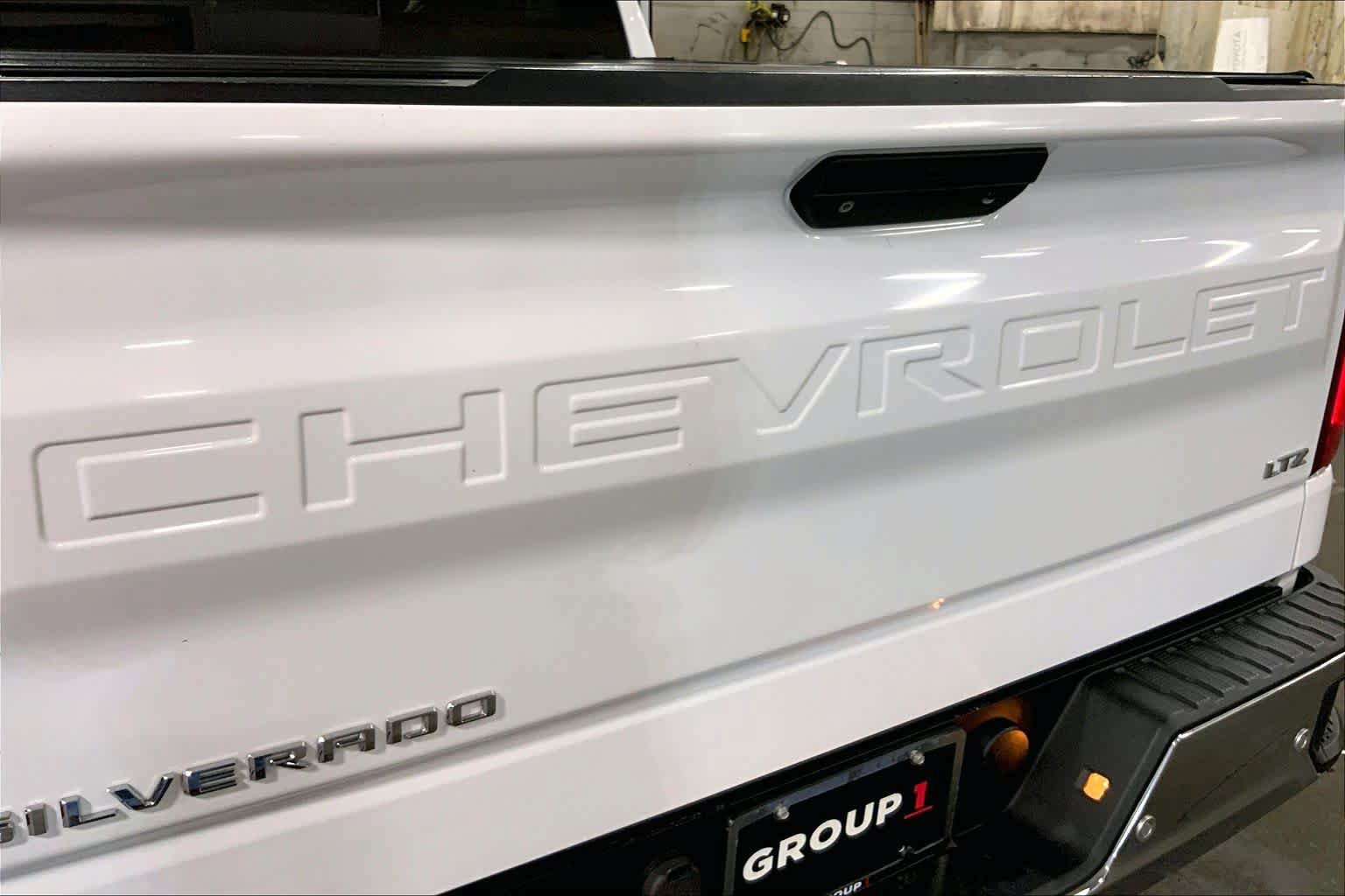 Used 2021 Chevrolet Silverado 1500 LTZ w/ LTZ Convenience Package II AWD/4WD image 31