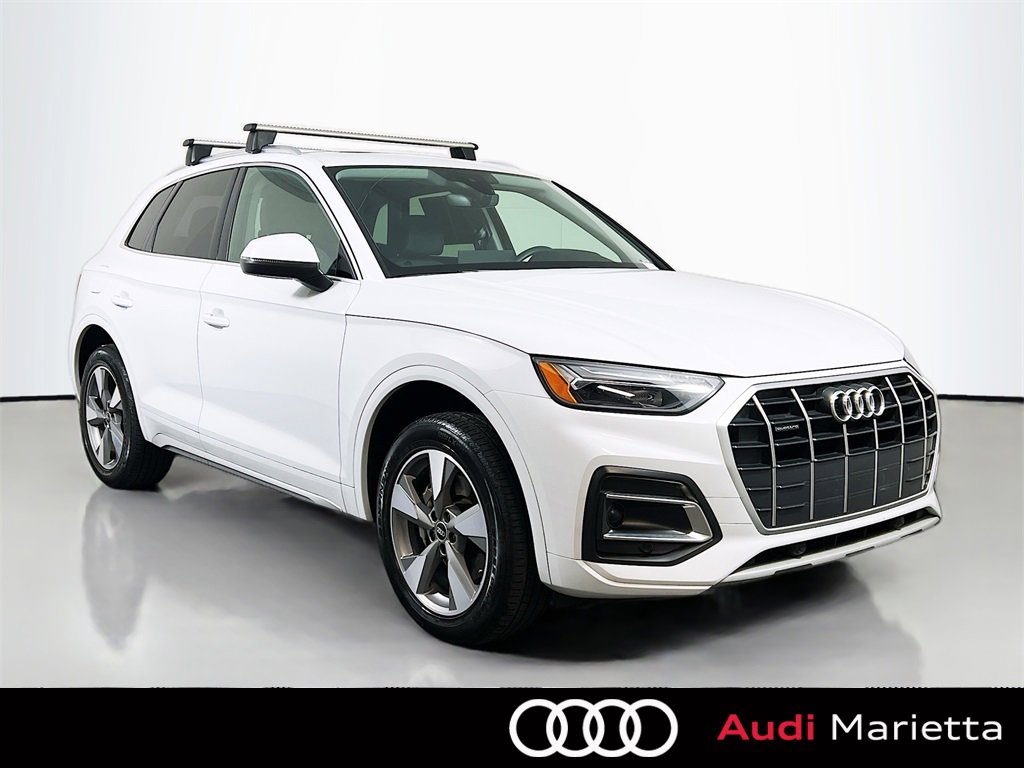 Used 2023 Audi Q5 2.0T Premium w/ Convenience Package image 1