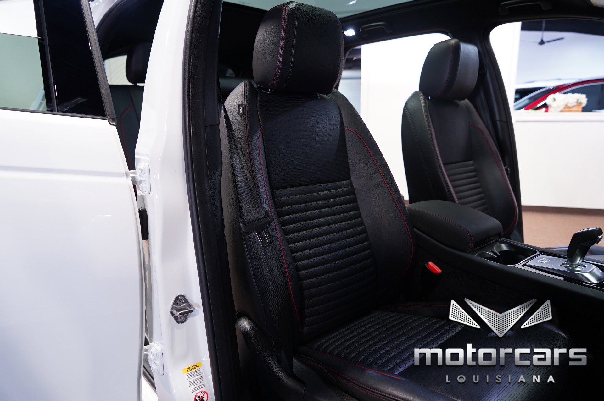 Used 2021 Land Rover Discovery Sport S R-Dynamic image 30