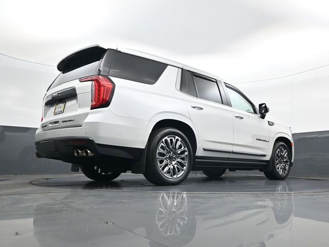Certified 2023 GMC Yukon Denali Ultimate w/ LPO, Floor Liner Package AWD/4WD image 26