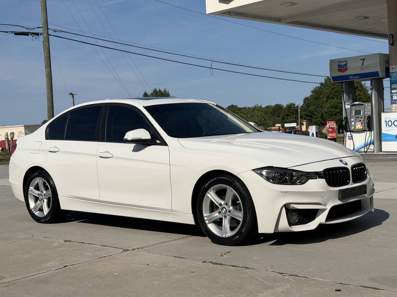 Used 2013 BMW 328i Sedan RWD image 3