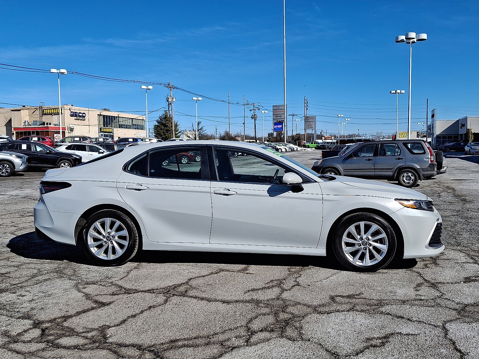 Certified 2023 Toyota Camry LE image 8