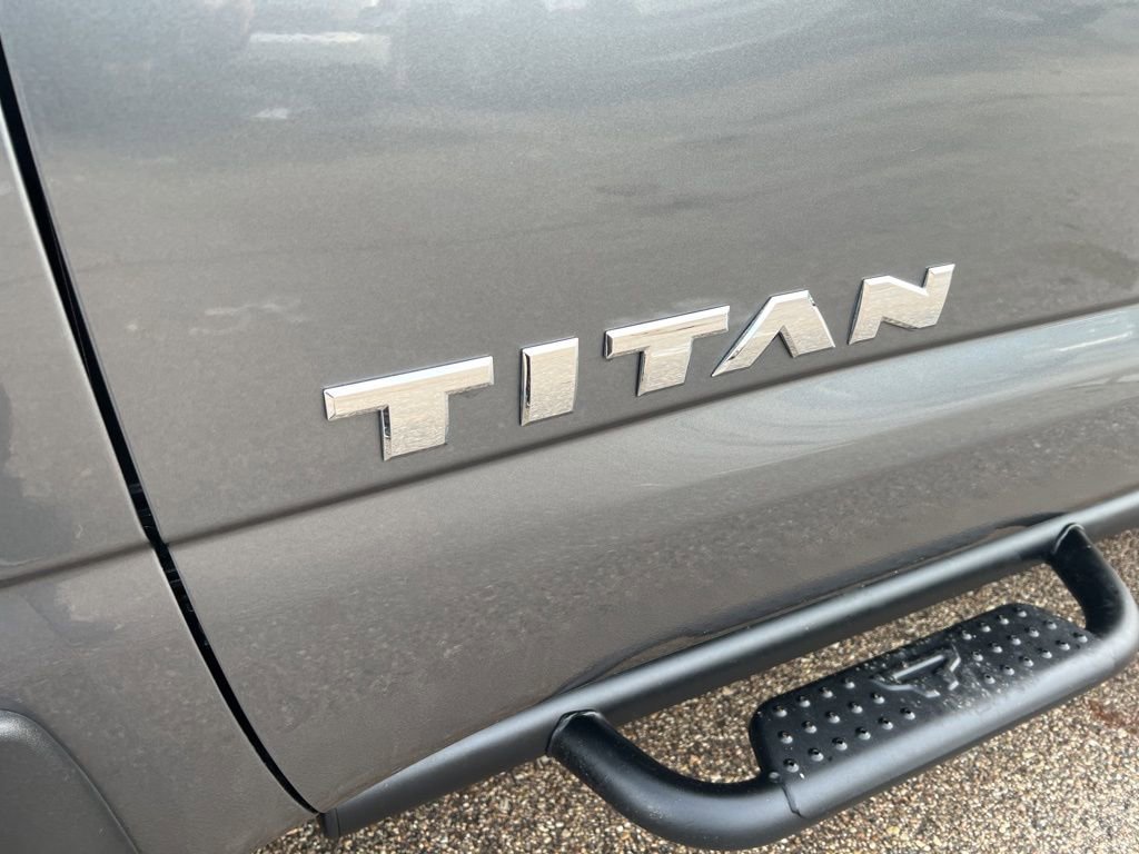 Certified 2024 Nissan Titan SV w/ SV Convenience Package image 30