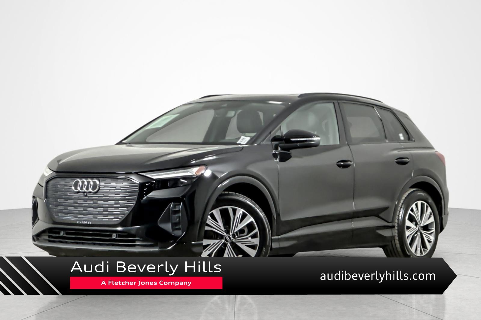 Used 2025 Audi Q4 e-tron Premium w/ Convenience Package