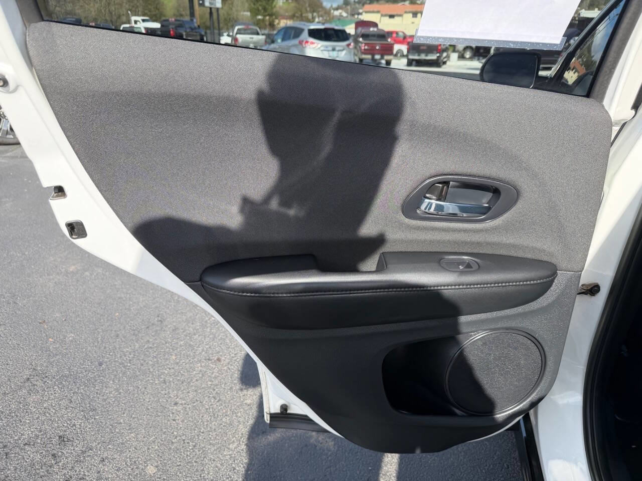 Used 2021 Honda HR-V Sport image 18