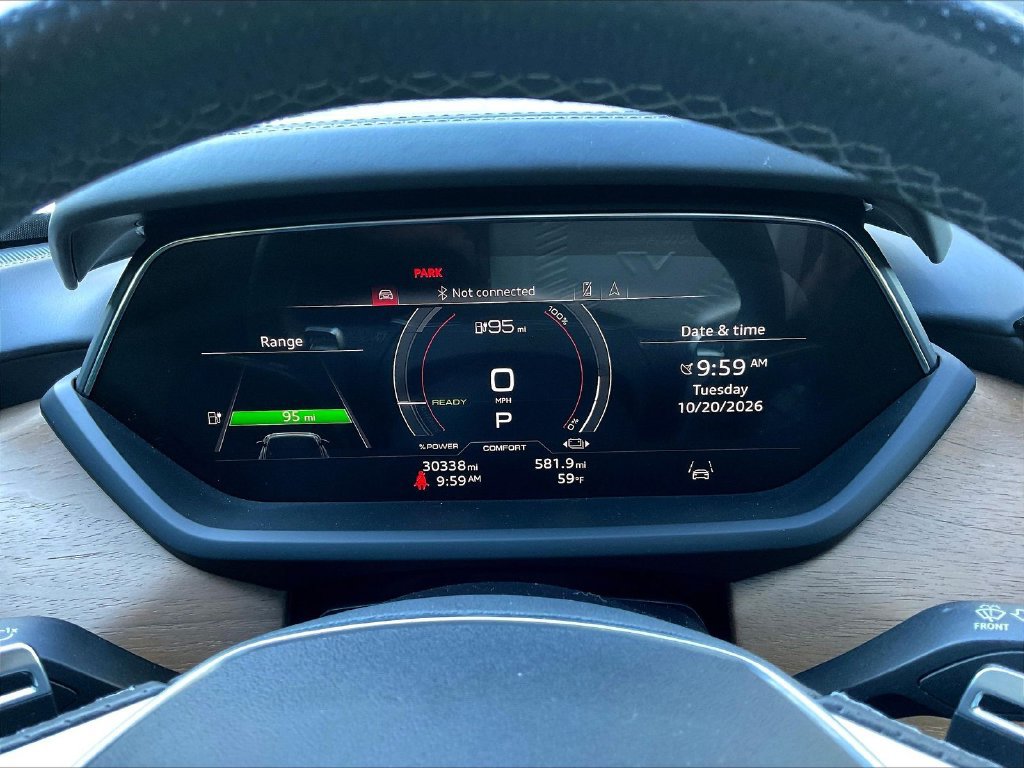 Used 2022 Audi e-tron GT Premium Plus AWD/4WD image 10