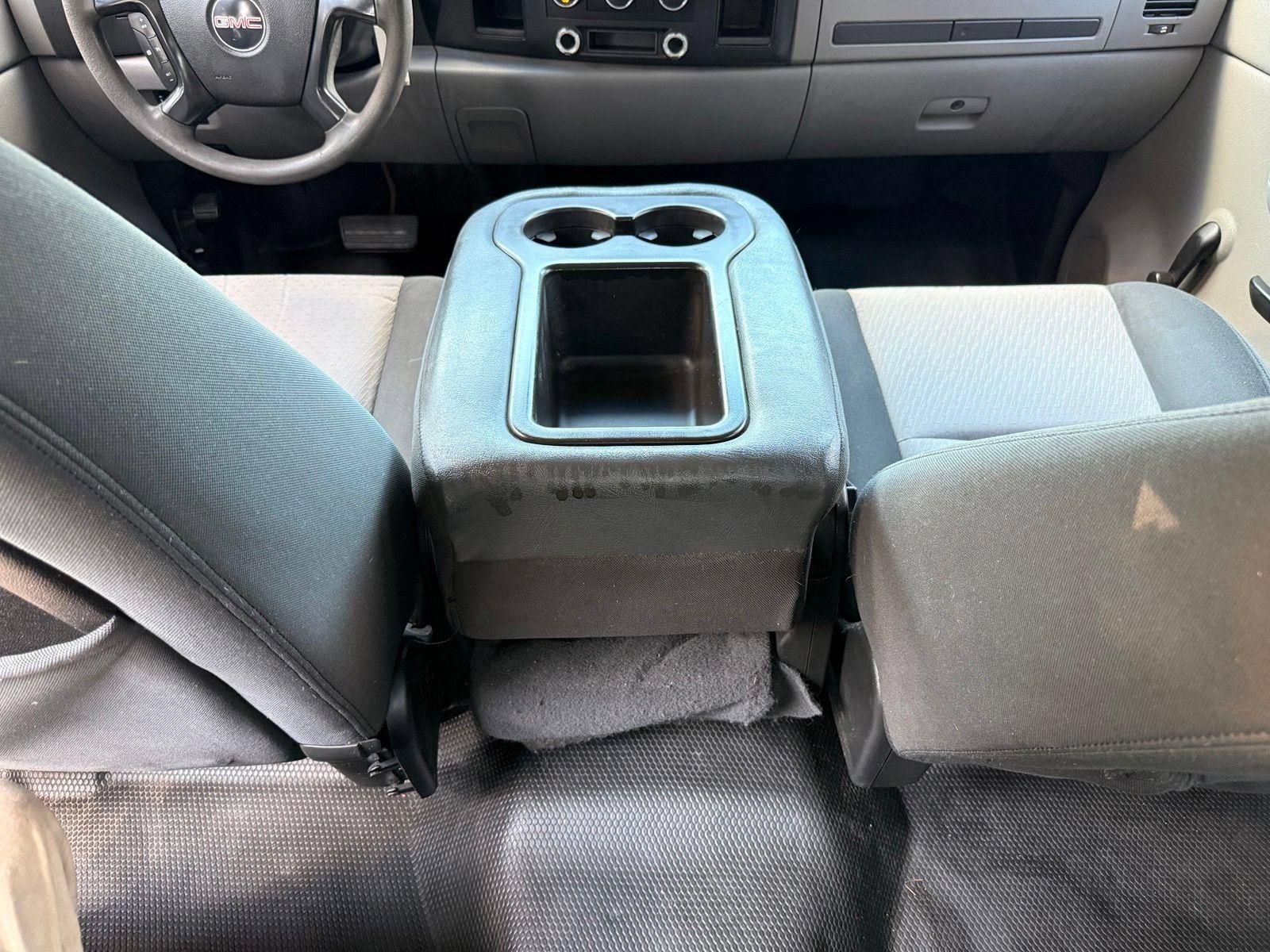 Used 2007 GMC Sierra 3500 W/T AWD/4WD image 28