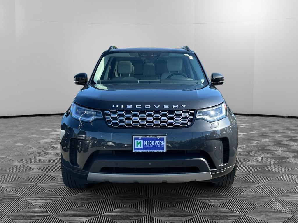 Used 2023 Land Rover Discovery S AWD/4WD image 8