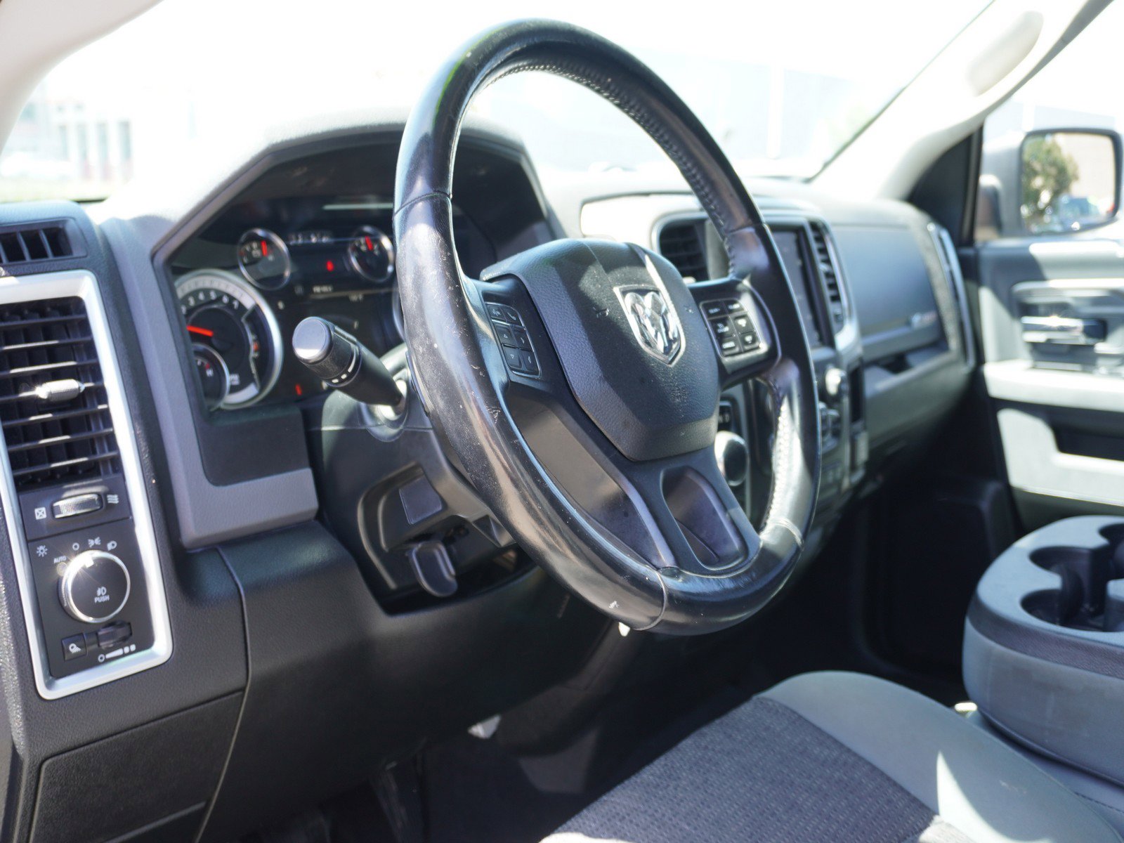 Used 2019 RAM 1500 Big Horn AWD/4WD image 18