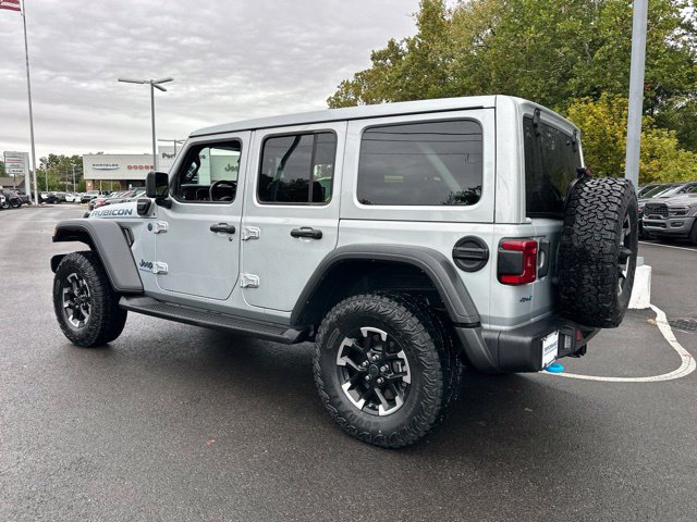 Used 2024 Jeep Wrangler Unlimited Rubicon 4xe w/ Technology Group AWD/4WD image 24