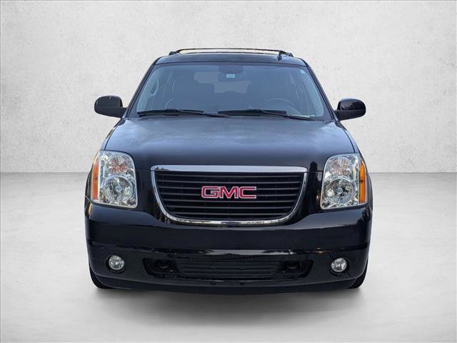 Used 2014 GMC Yukon XL SLT image 2