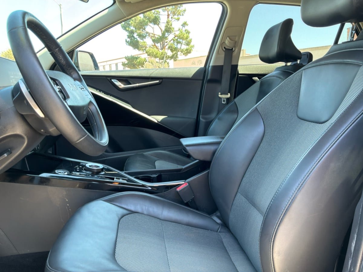 Used 2023 Kia Niro Wind w/ Wind Preserve Package FWD image 18