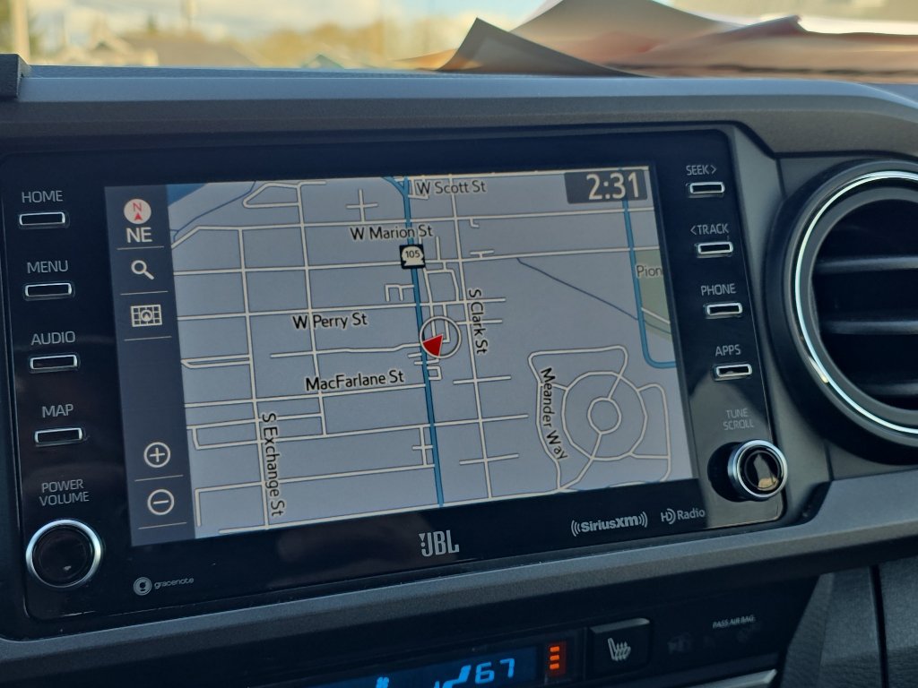 Certified 2022 Toyota Tacoma TRD Off-Road w/ TRD Premium Off Road Package AWD/4WD image 29