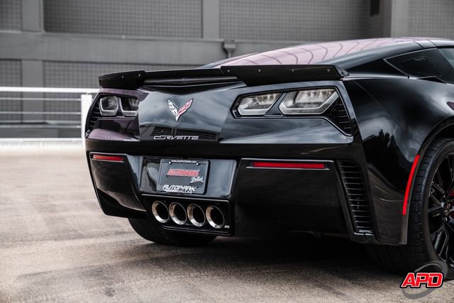 Used 2015 Chevrolet Corvette Z06 w/ 2LZ Preferred Equipment Group RWD image 35