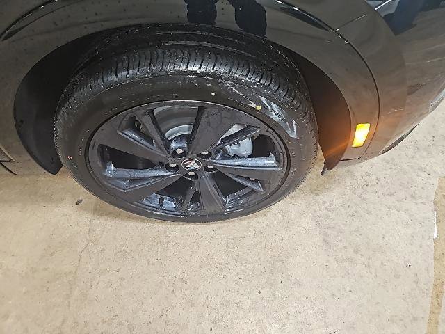 New 2026 Buick Envision Sport Touring image 9