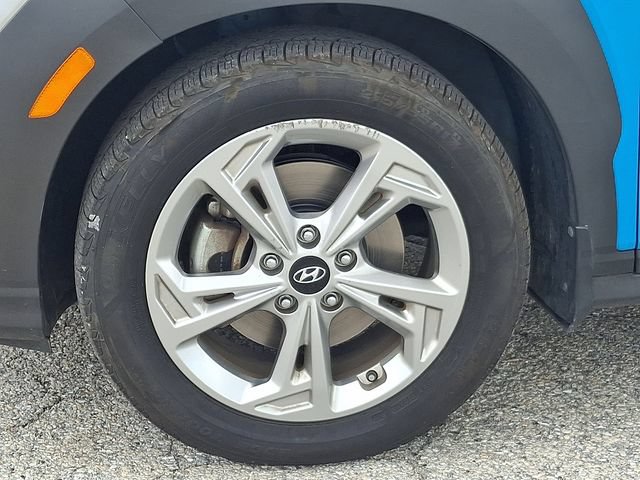 Certified 2023 Hyundai Kona SEL w/ Convenience Package AWD/4WD image 28