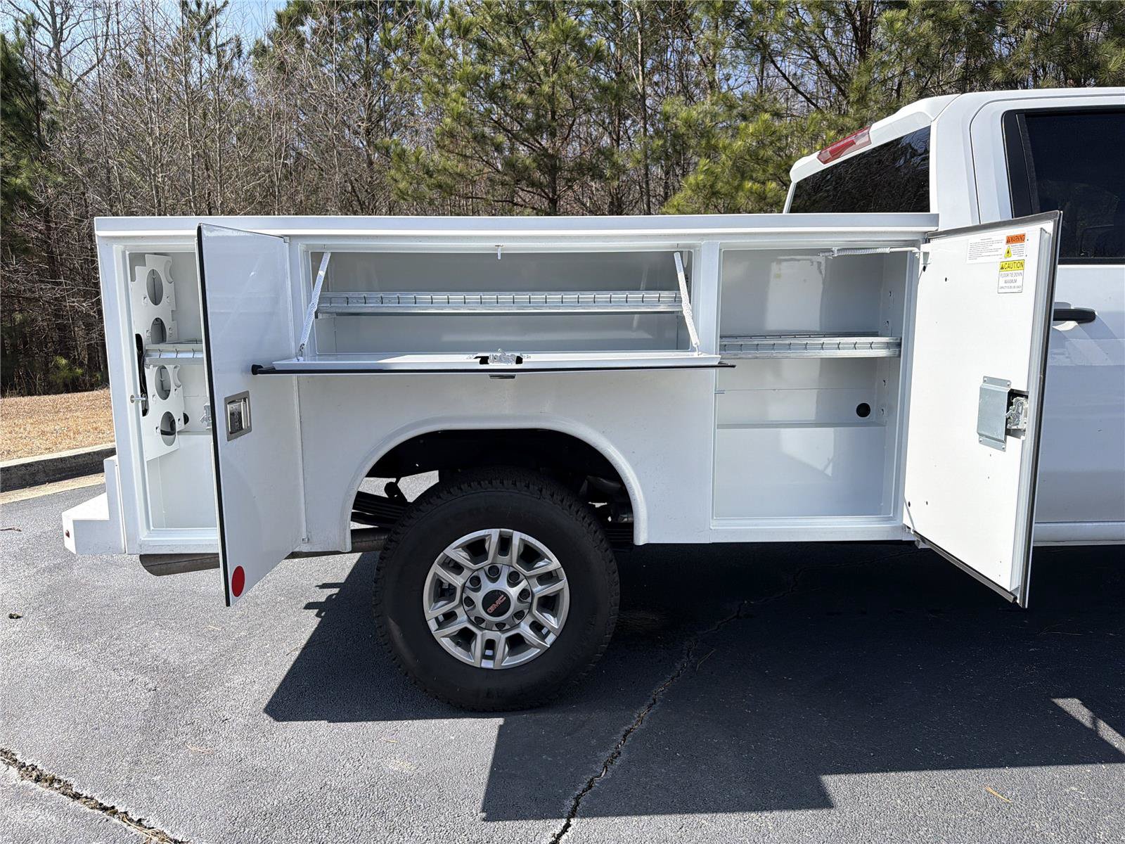 New 2026 GMC Sierra 2500 Pro w/ Convenience Package AWD/4WD image 15